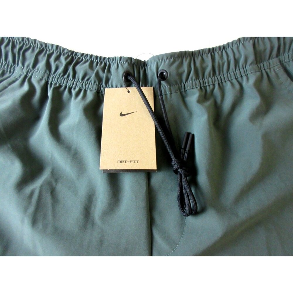 Nike Unlimited Men's DRI-FIT 5" Running Athletic Shorts Vintage Green Large NWT - Picture 4 of 6